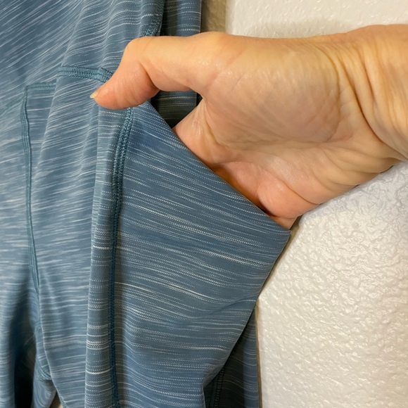 Lululemon Power Thru High Rise Tight Heathered Capture Blue size 10 - Picture 7 of 10